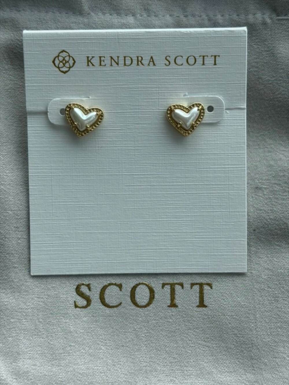 Kendra Scott Black Heart Earrings